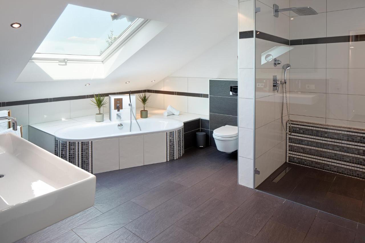 ⸨⸩ Sunset Penthouse: Messe - Siemens - Db - Man ⸨⸩ * Nuremberg